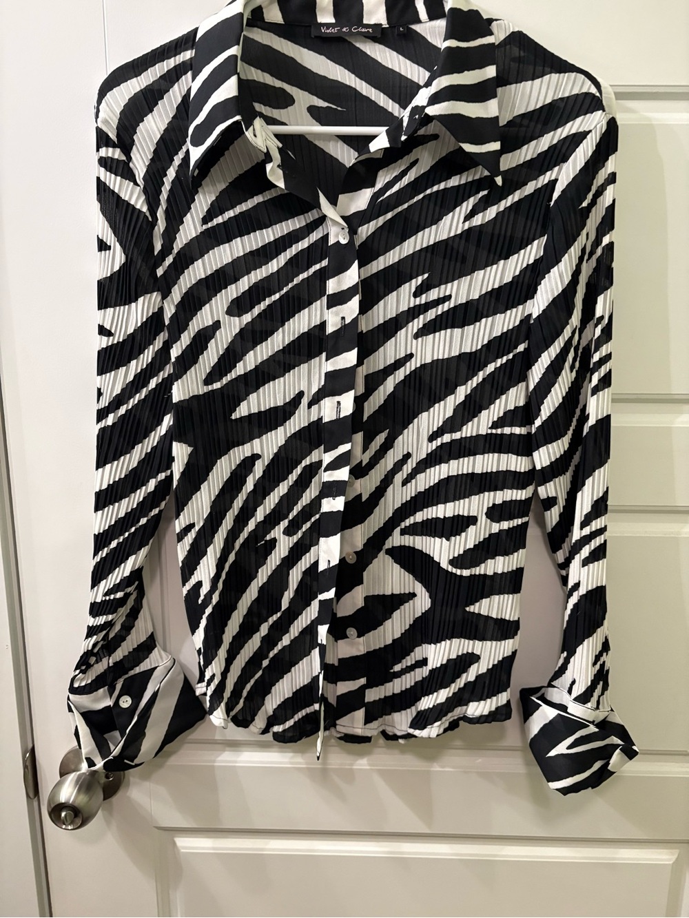 Y2K Violet & Claire Black and White Zebra-Print Button Down Shirt